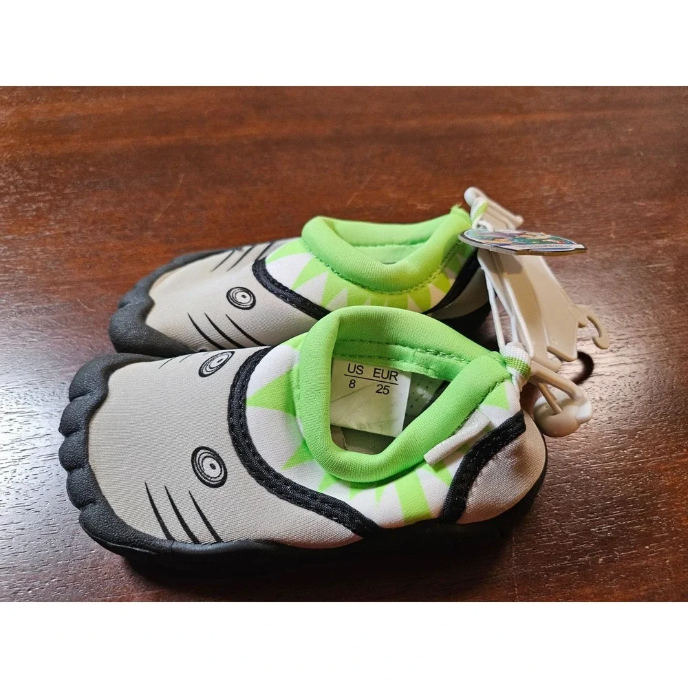 FRESCO  Shark Slip on Aqua Water Shoes Slip On W Toes Toddler Size 8 NEW